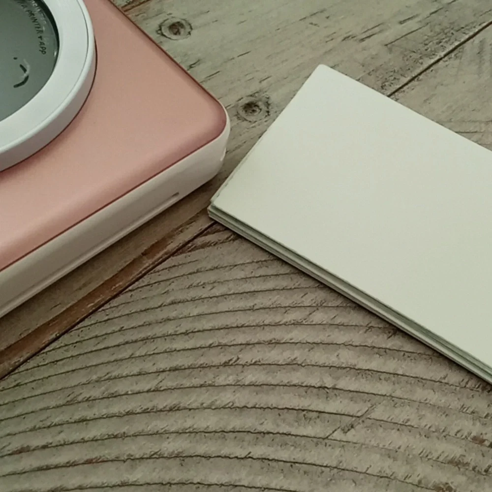 Canon Instant Print Camera - Picture 4 of 8